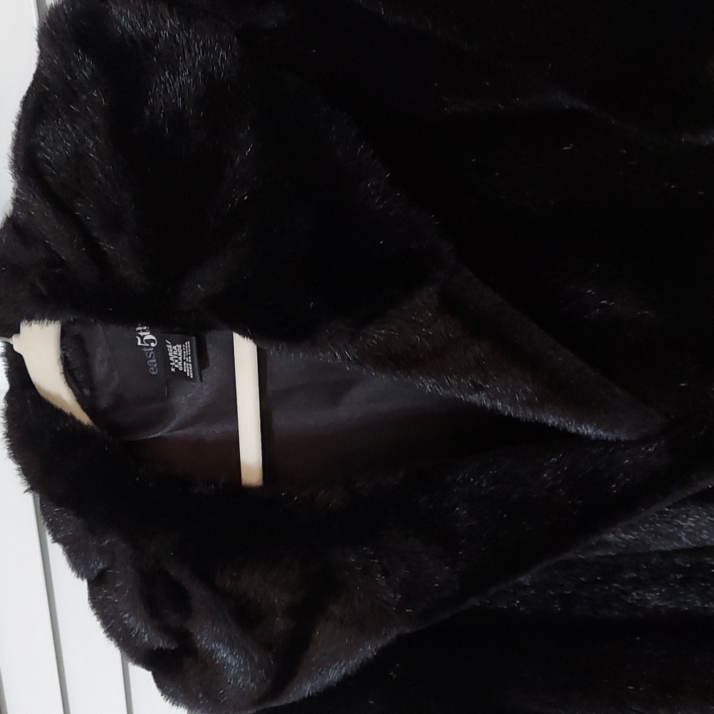 Faux Mink Coat, Size XL, Black Faux Fur‎ Mink Design, Soft Fur, Lined, Pristine! - Picture 4 of 12